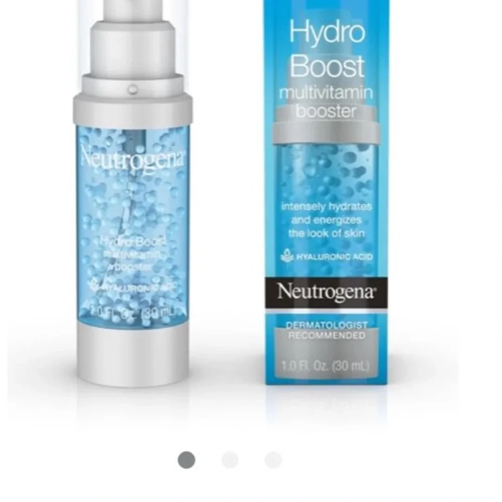 Neutrogena Hydro Boost Multivitamin Booster Serum intensely hydrates & energizes